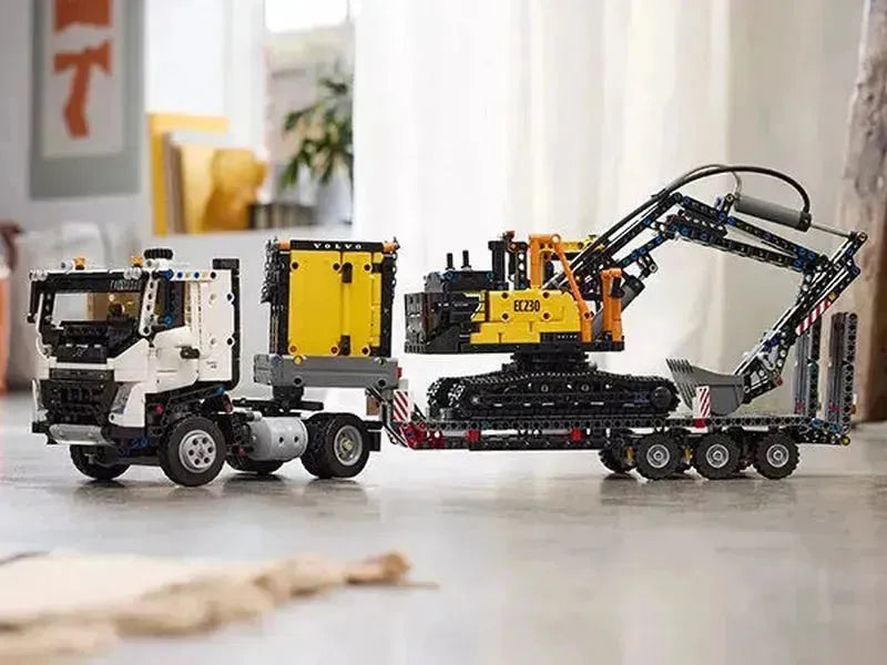 LEGO Volvo FMX Truck & EC230 Electric Excavator 42175 Technic