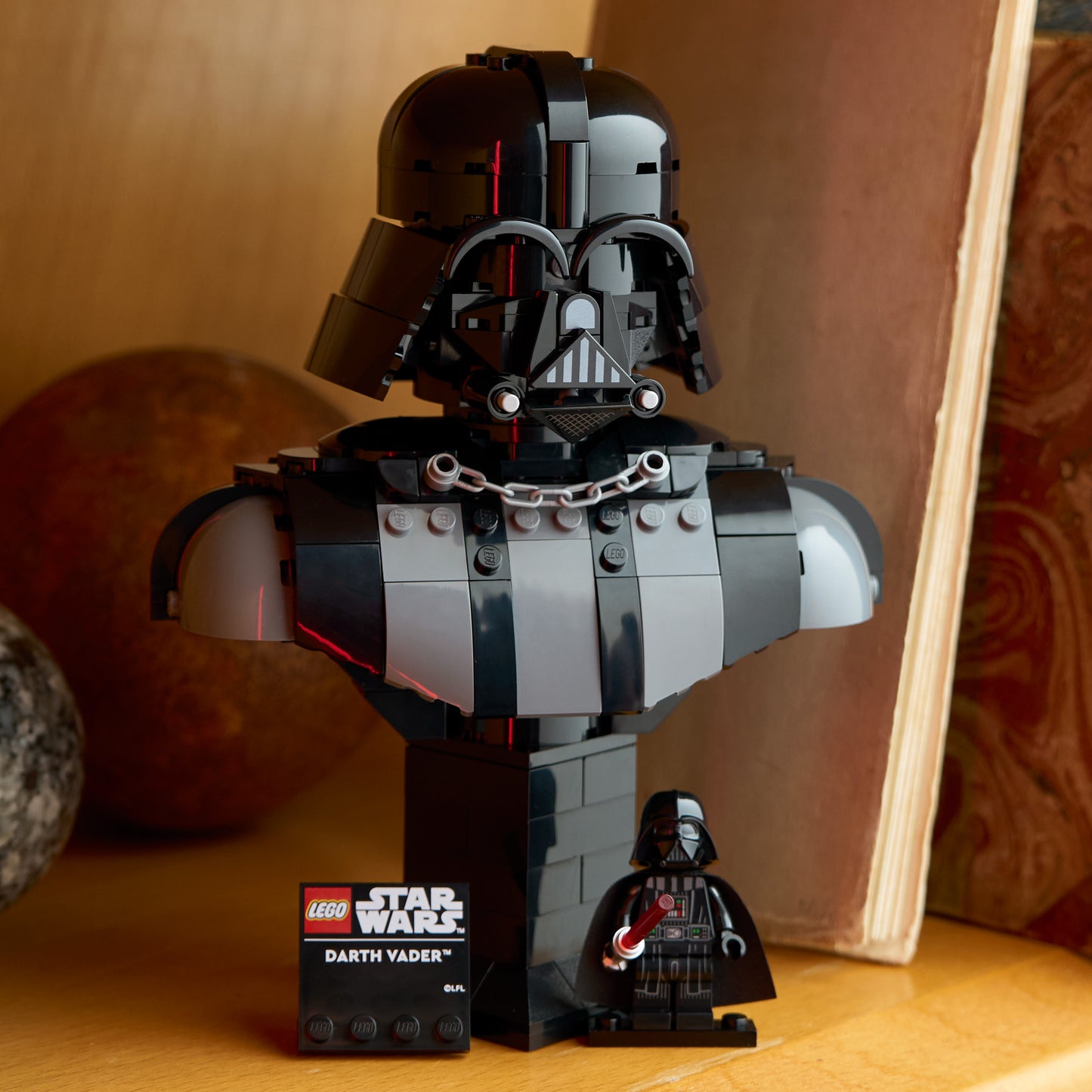 LEGO Star Wars Darth Vader Buste Bouwpakket voor Volwassenen en Woondecoratie 75439