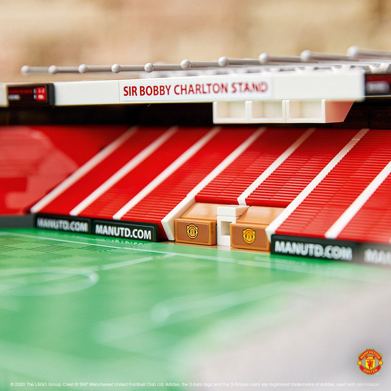 LEGO Manchester United Football Stadium 10272 Creator Expert