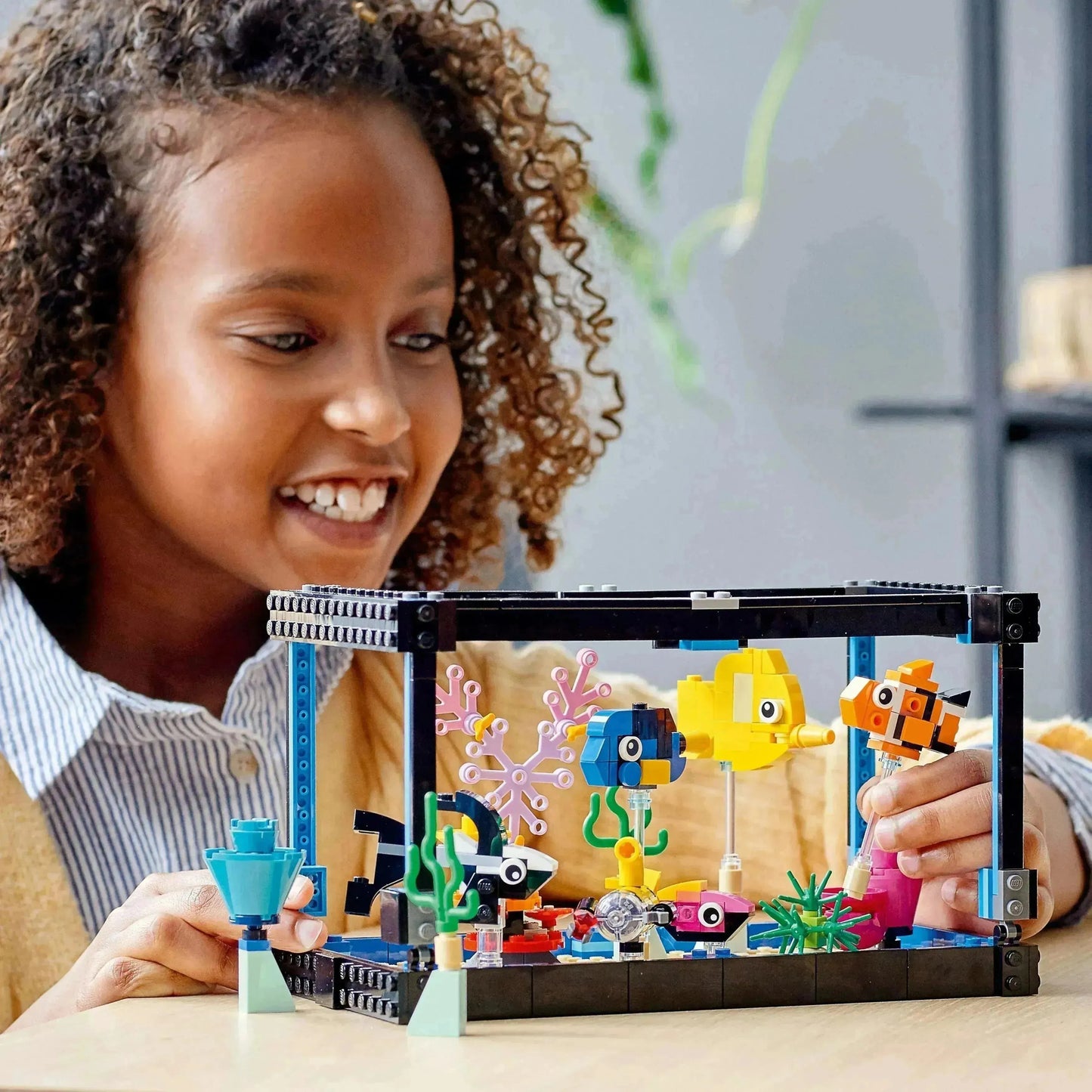 LEGO Aquarium with Fish 31122 Creator