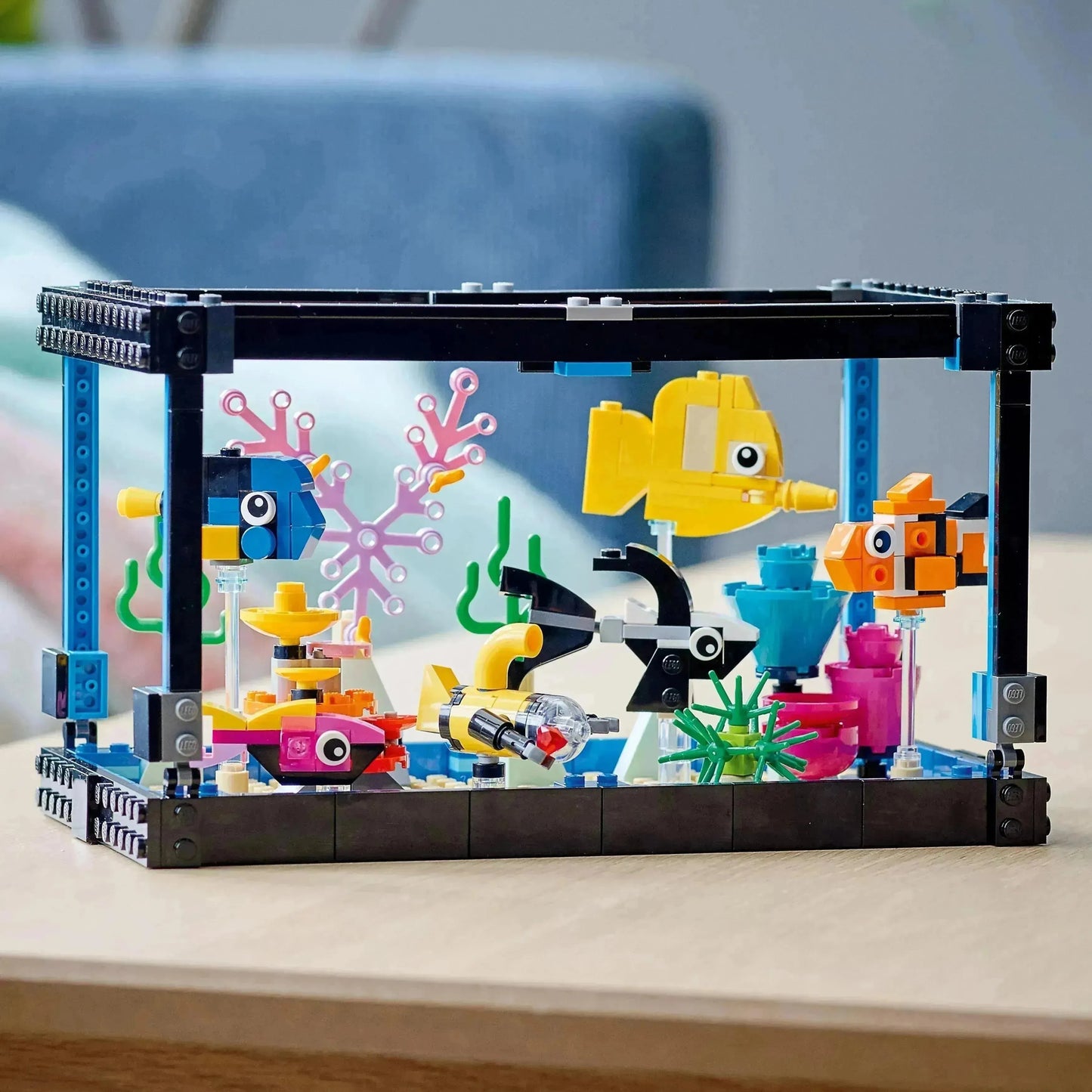 LEGO Aquarium with Fish 31122 Creator