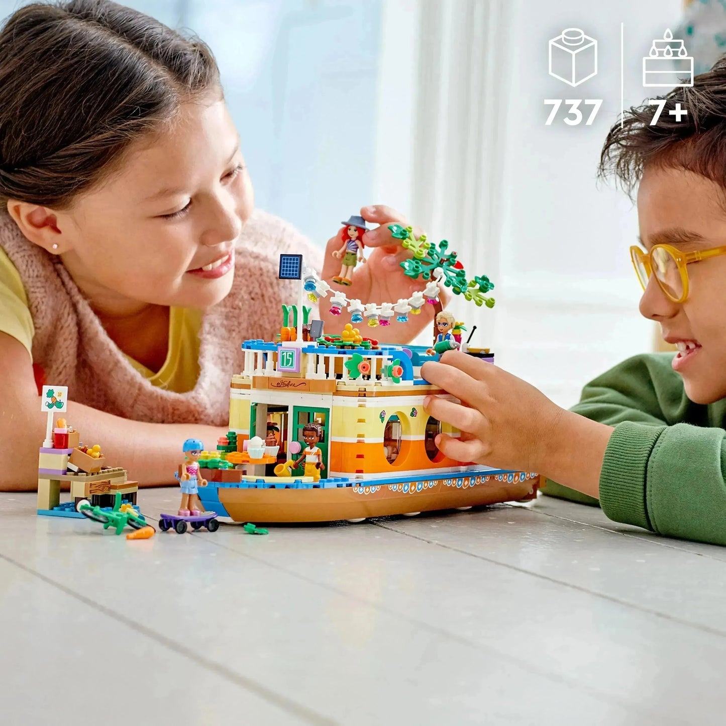 LEGO Houseboat on the canal 41702 Friends