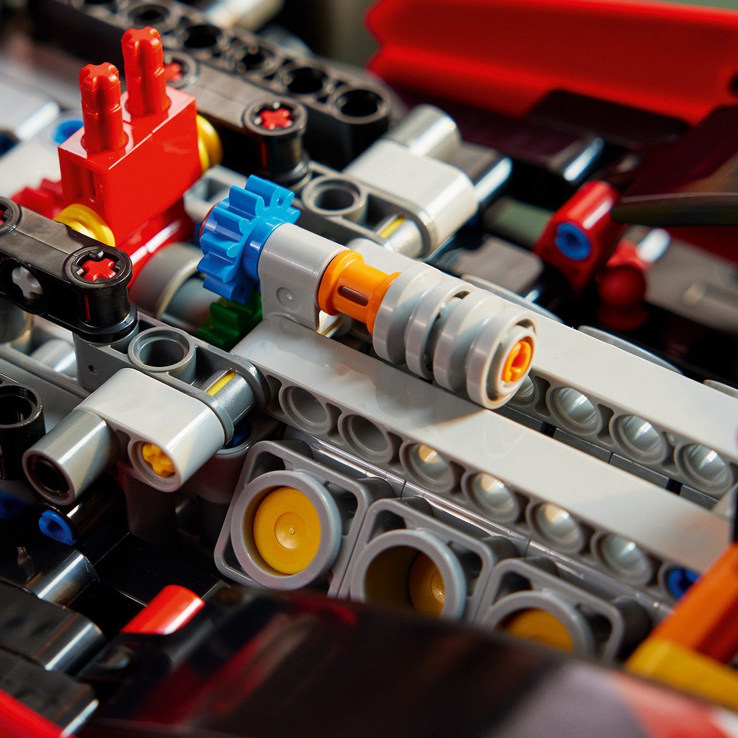 LEGO Formula 1 car 42207 Ferrari SF24 Technic (Delivery: March 2025)