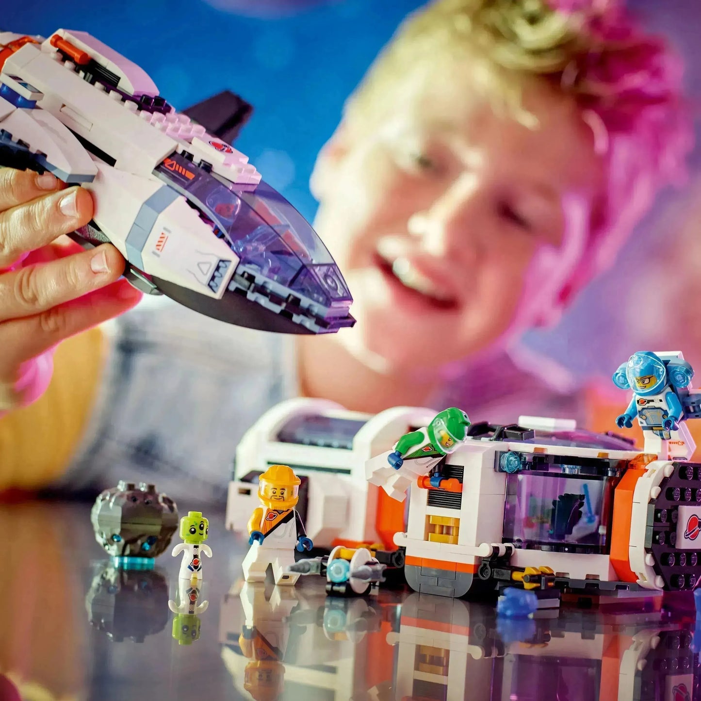 LEGO Modular Galactic Spaceship 60446 City