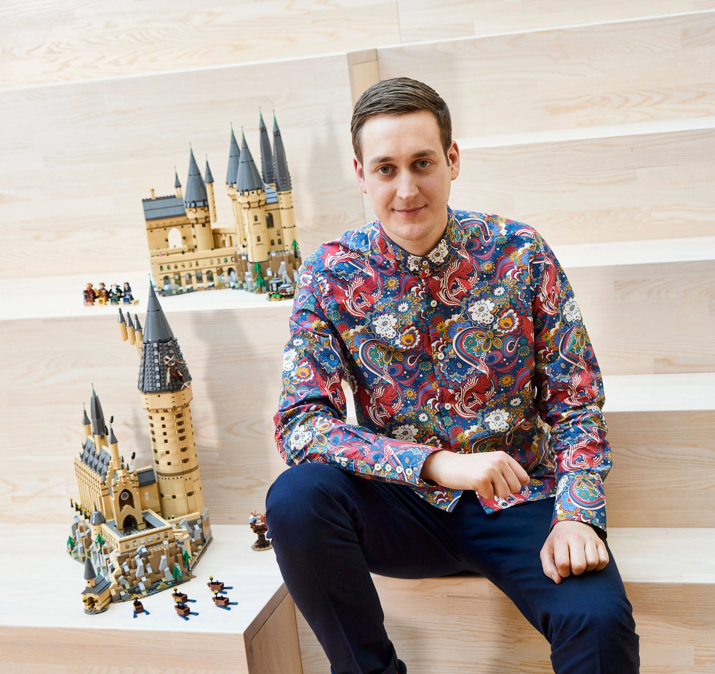 LEGO Hogwarts Castle with 6,000 bricks 71043 Harry Potter