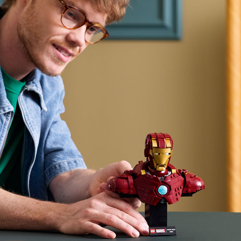 LEGO 77241 (Pre-Order: March 2025)