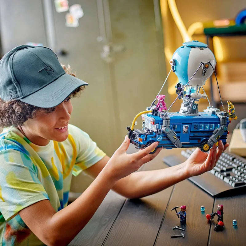 LEGO Battle Bus 77073 Fortnite (expected: week 51 2024)