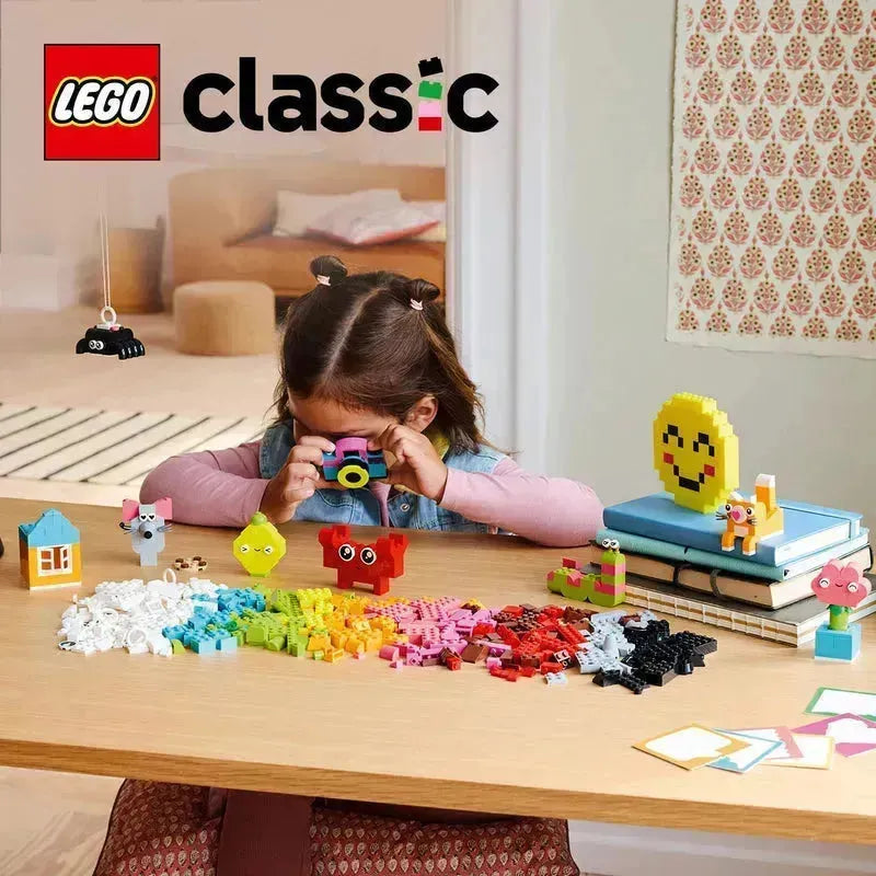 LEGO Creatieve Knutseldoos 11042 Classic (Pre-Order: januari 2025) - - LEGO