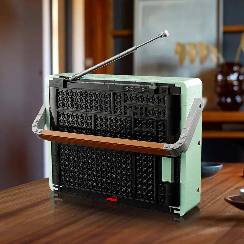 LEGO Retro Radio 10334 Icons (delivery: January 2025)
