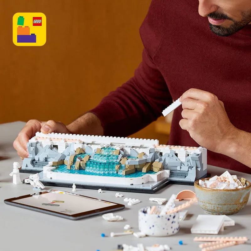LEGO 21062 (Pre-Order: March 2025)
