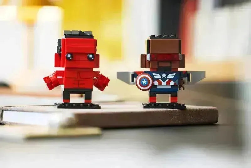 LEGO Captain America and Red Hulk figuren 40668 Brickheadz @ 2TTOYS | Official LEGO shopšš„° 2TTOYS | Official LEGO shopšš„° ā¬. 13.00