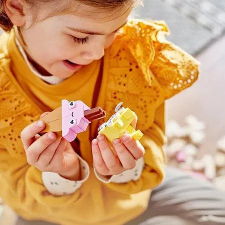 LEGO Creatief spelen met pastelkleuren 11028 Classic LEGO CLASSIC @ 2TTOYS | Official LEGO shopšš„° LEGO ā¬. 16.99