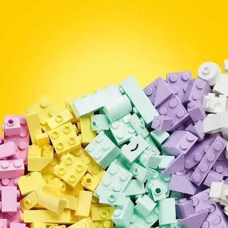 LEGO Creatief spelen met pastelkleuren 11028 Classic LEGO CLASSIC @ 2TTOYS | Official LEGO shopšš„° LEGO ā¬. 16.99