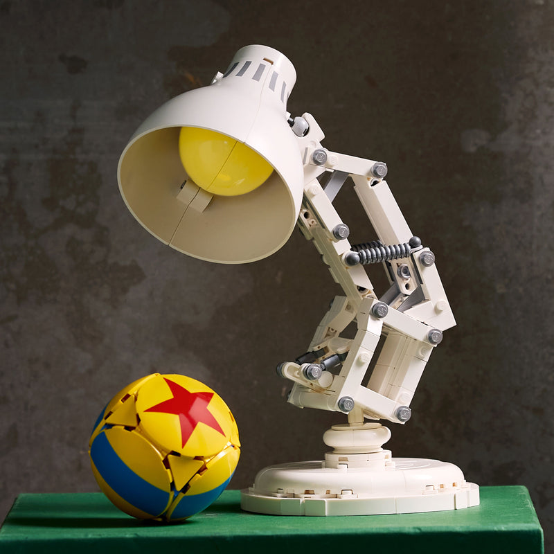 LEGO Disney Pixar Luxo Jr. 21357 Ideas