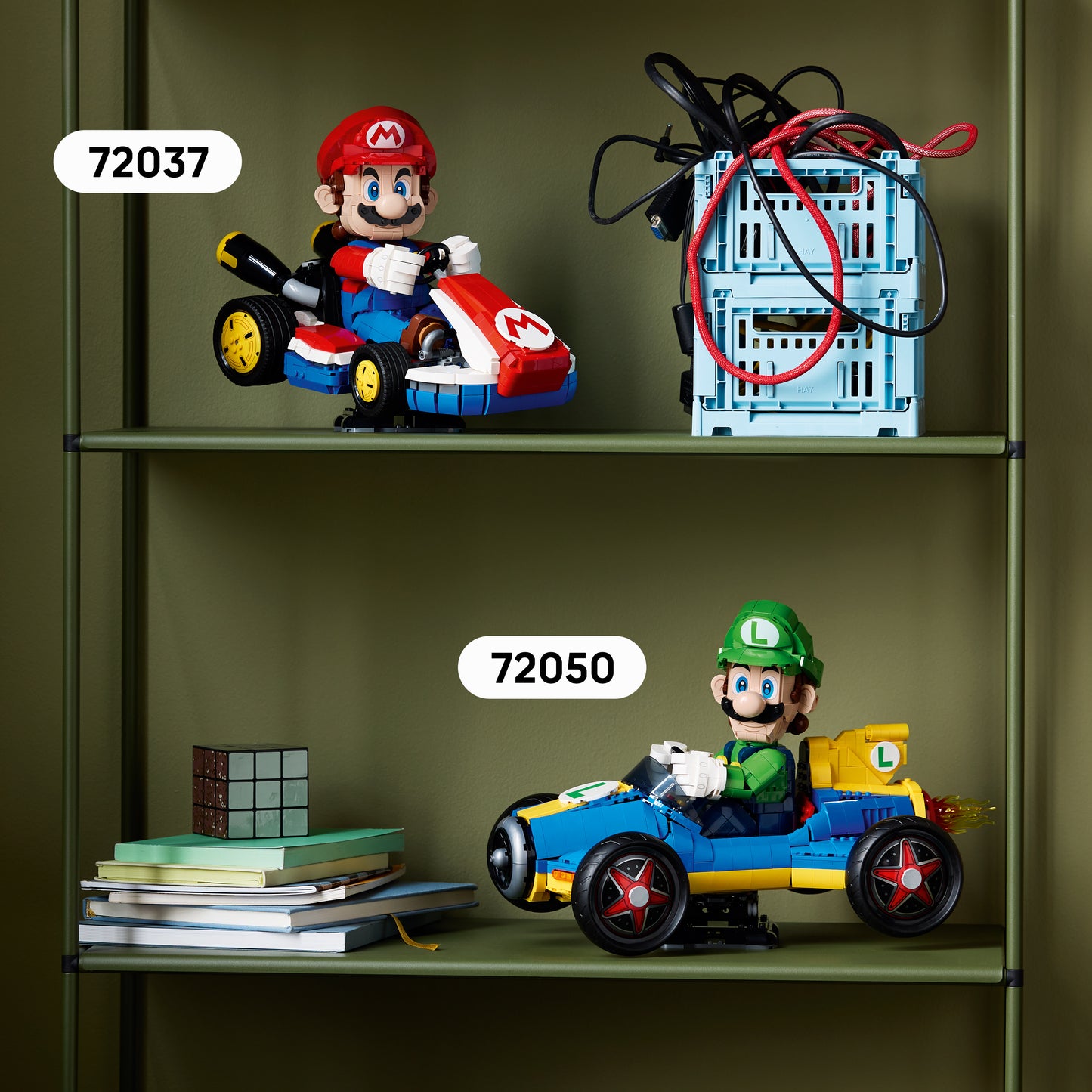 LEGO Mario Kart: Luigi en Mach 8 – Nintendo Personage Displayfiguur en Auto Bouwpakket voor Volwassenen – Verzamelbare Gaming Merchandise – Cadeau-idee voor Fans – 72050