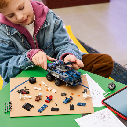 LEGO | Marvel Spider-Man Achtervolging van Gevangenistransport - Superheld Speelgoed voor Kinderen met Auto en 4 Minifiguren Incl. Tombstone en Tarantula - Cadeau voor Jongens Vanaf 8 Jaar 76349