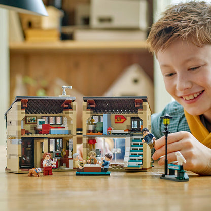 LEGO 77241 (Pre-Order: March 2025)