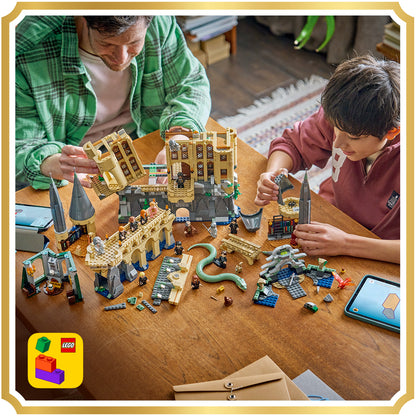 LEGO Harry Potter Kasteel Zweinstein: Oostvleugel - Bouwpakket voor Kinderen met 13 Minifiguren en Verzamelbare Patronus - Kinderkamer Decoratie - Cadeau voor Meisjes en Jongens Vanaf 10 Jaar - 76473
