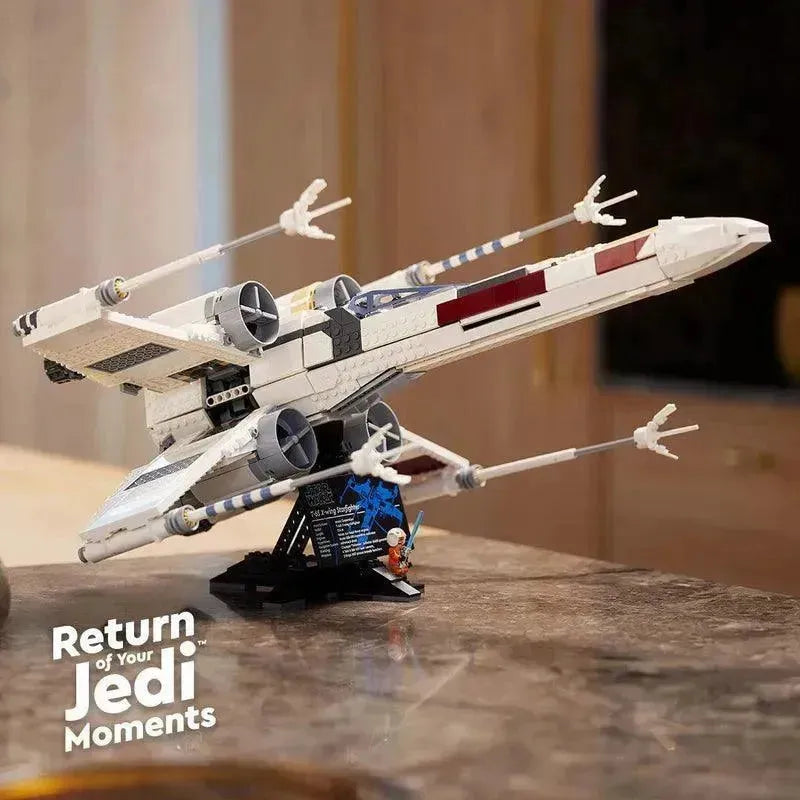 LEGO Luke Skywalker’s X-Wing Fighter 75355 StarWars LEGO STARWARS @ 2TTOYS LEGO €. 234.99
