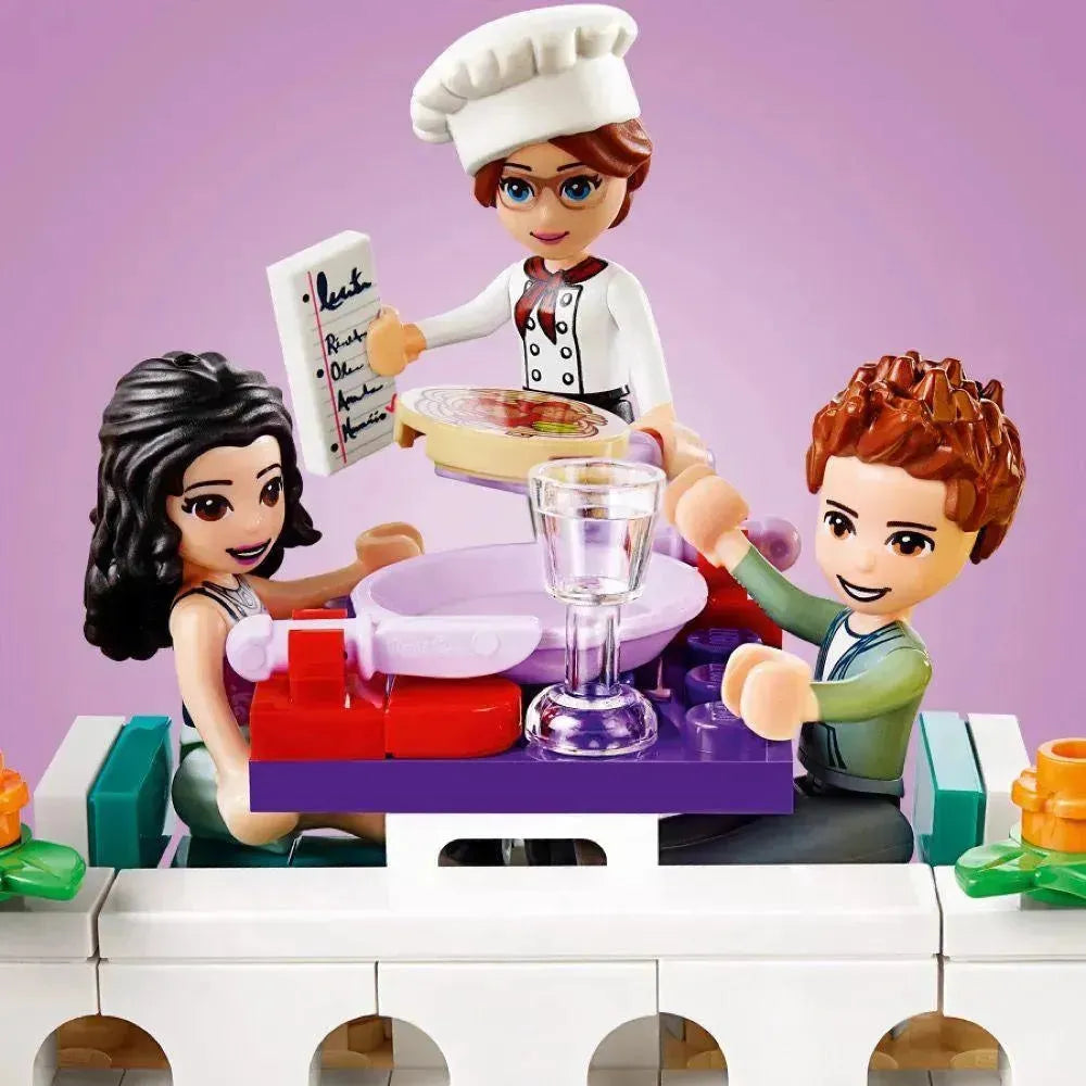 LEGO Dining Out at Heartlake City Restaurant 41379 Friends