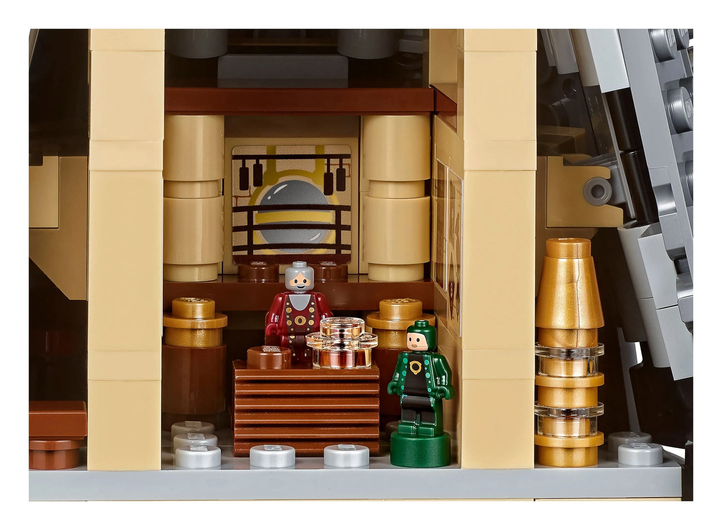 LEGO Hogwarts Castle with 6,000 bricks 71043 Harry Potter