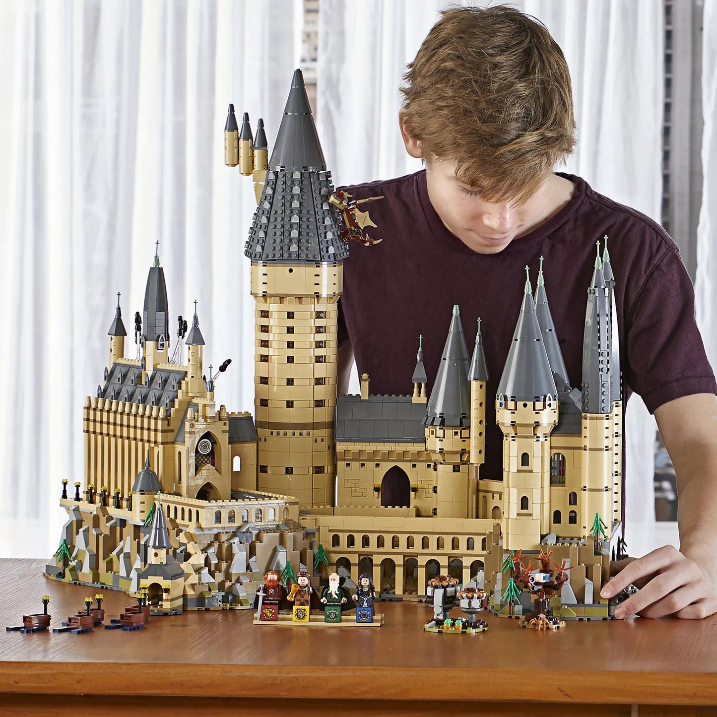 LEGO Hogwarts Castle with 6,000 bricks 71043 Harry Potter