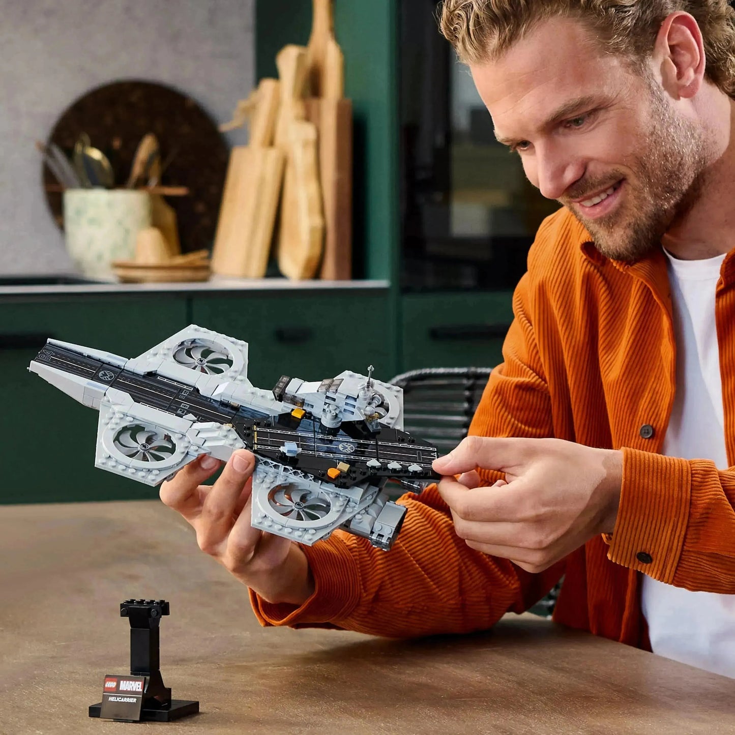 LEGO The Avengers Helicarrier 76295 Superheroes 