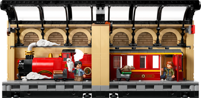 LEGO 77241 (Pre-Order: March 2025)